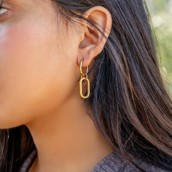 Statement Huggie Earrings | 18K Gold PVD | Waterproof & Hypoallergenic Luxury - Picture 3 of 4